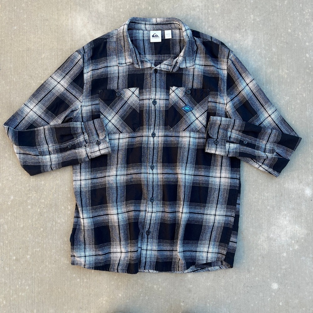 Quiksilver Plaid Flannel Shirt Men's Large Long Sleeve Button Up Casual Outdoor‎